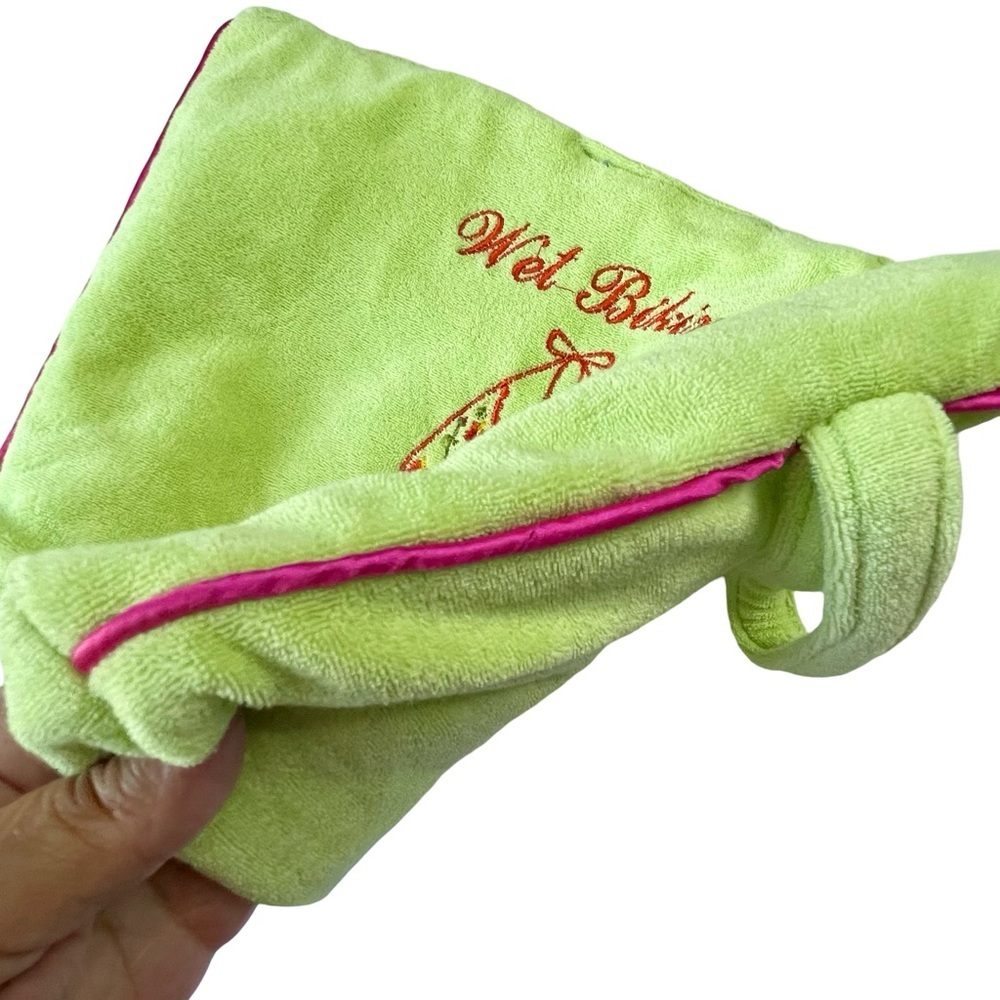 Lily Juliet Green Bikini Bag with Embroidered Detail Zip Closure - Picture 6 of 10